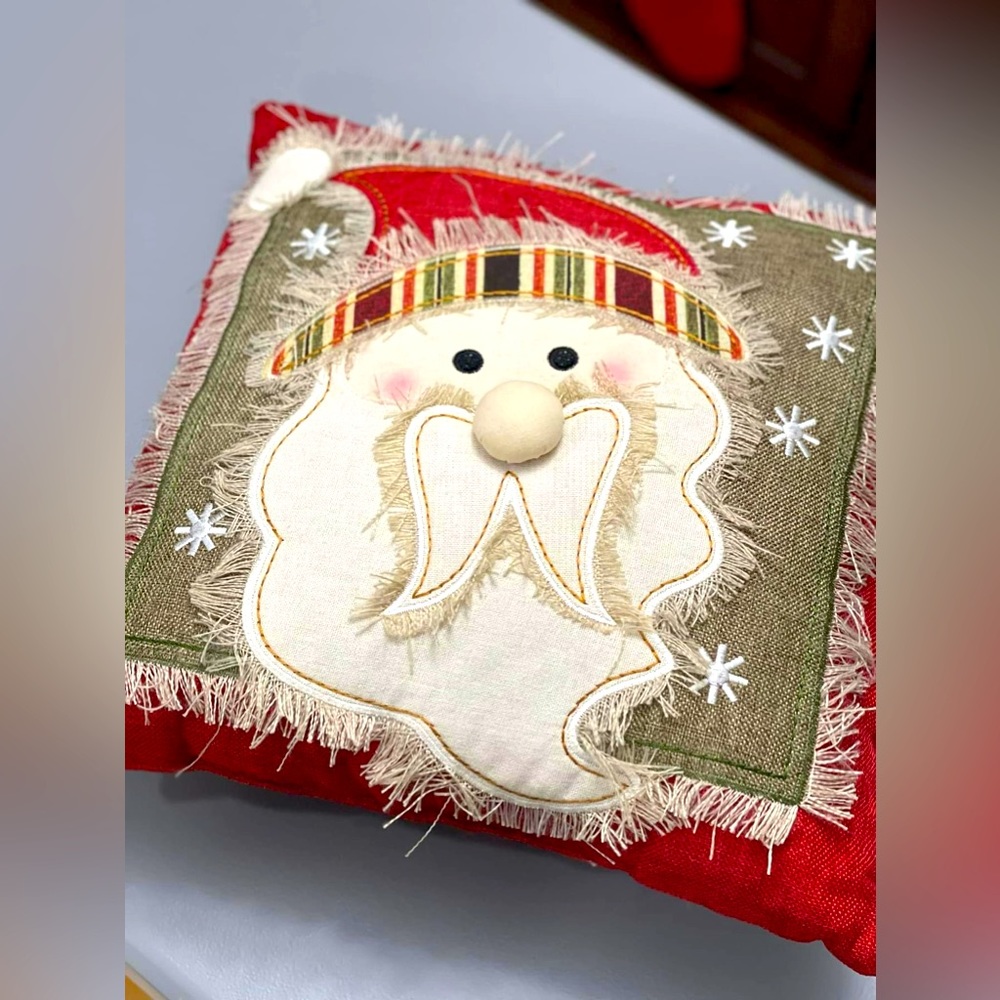 Christmas accent pillow - 15”x15”